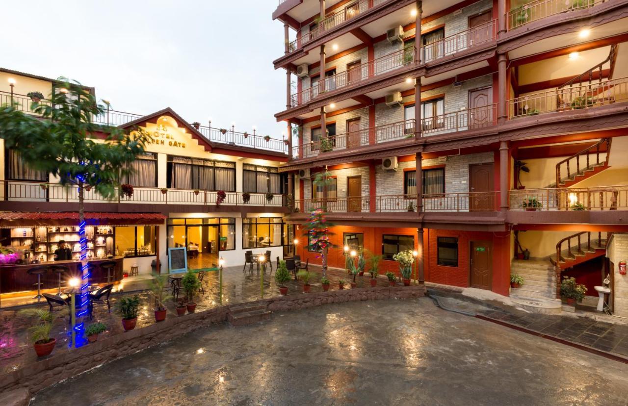 Golden Gate Hotel Ποκάρα Εξωτερικό φωτογραφία